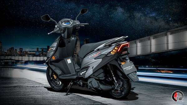 豪爵vh125摩托车价格，豪爵usr125低配