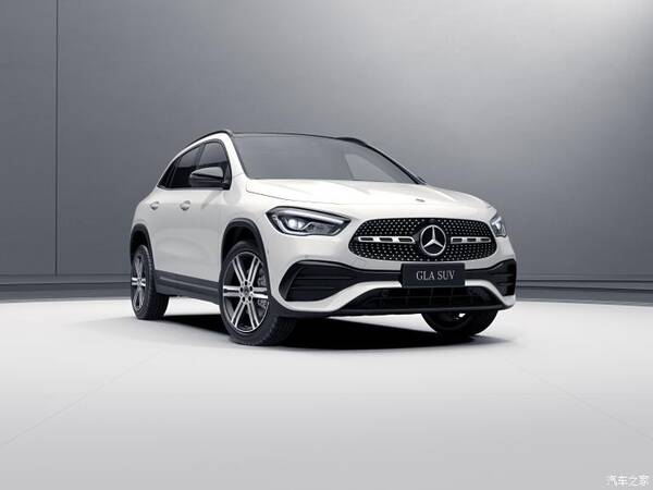 奔驰gla200新款，奔驰gla新款2022年