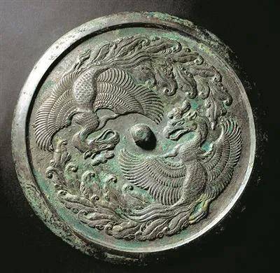 古代青铜镜值钱吗？中国最顶级的古代青铜镜，最贵的号称一个亿一面