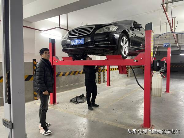 2006年的奔驰s350当年多少钱，奔驰s350到手价