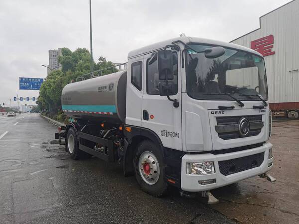 东风多利卡10方洒水车，南通东风多利卡洒水车价格图片厂家直销