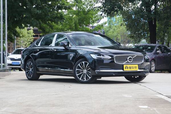 沃尔沃S902022款，沃尔沃s90报价18万