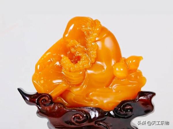 和田玉石值钱吗？那些“碰瓷”和田玉的玉石，究竟价值几何？