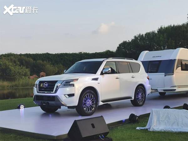 途乐5.6美国售价，5.6L大V8回归2023款北美版途乐正式上市79.8万起值不值？