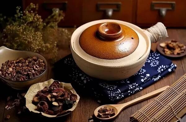 中成药治病的效果好吗？15个中成药，虽然价廉，但治疗疾病的疗效可不赖，很值得收藏