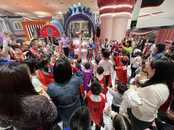 盘子女人坊集团，盘子女人坊董事长杨健老婆