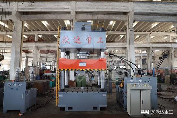四柱式油压机，500吨四柱液压机多少钱