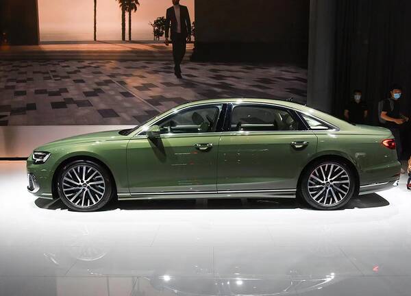 奥迪a8l新车，全新一代奥迪a8l