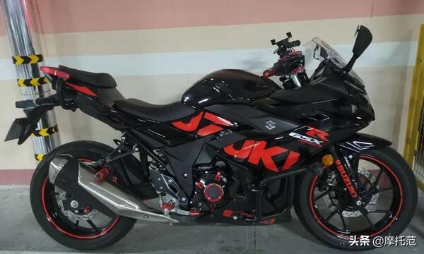 gsx250r骑行感受，摩托人的靠前辆车GSX250，8000公里骑行感受