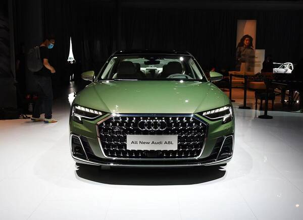 奥迪a8l新车，全新一代奥迪a8l