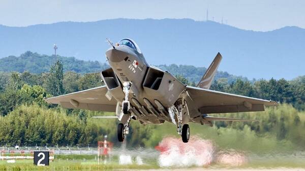 对韩出口，F-35重要竞争对手？俄罗斯第五代隐形战机将亮相
