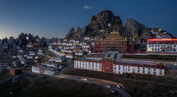 摄影师拍风景赚钱吗？摄影师专访：拍风光，不但要钱还可能要命