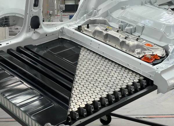 特斯拉1000公里续航，特斯拉modelx100d电池容量多少千瓦