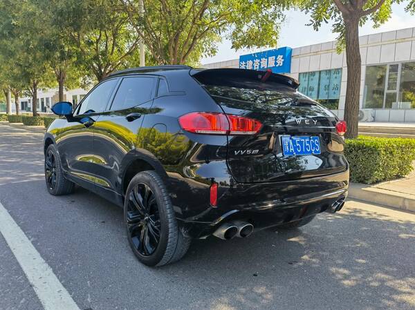 魏派vv5怎么样值不值得买？18年魏派vv5能卖多少钱