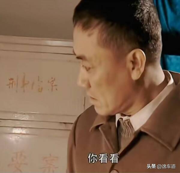 15万买天籁，14万的准新天籁，交了定金后被车行15万卖给别人，客户：岂有此理