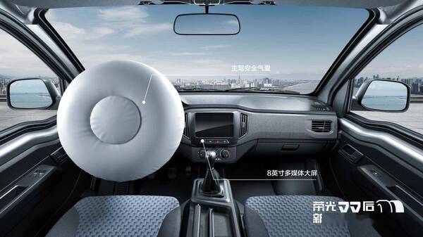 五菱新卡1.8双排货车，五菱荣光新卡双后轮即将上市