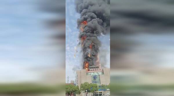 长沙某小区起火，长沙最近失火事件