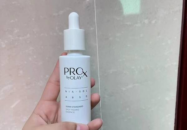 全球美白精华哪个牌子效果好？全球公认较好用的美白精华
