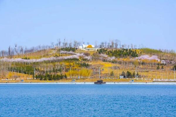 龙泉湖旅游度假风景区，龙泉湖风景美丽如画,是个休闲放松好地方吗？