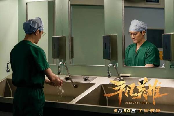 靠前部票房过亿的动画电影，4天票房仅1700万，借用美国顶级动画IP，观众不买账：毁了原版